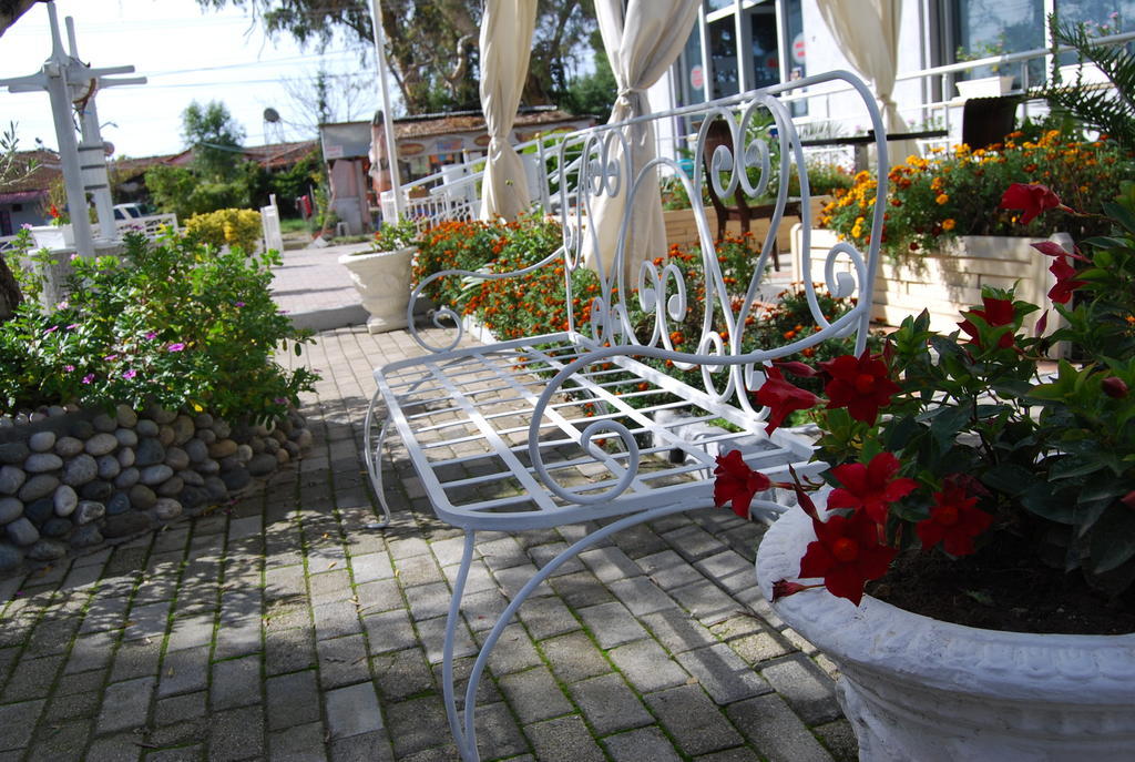Hotel Marika Golem (Tirana) Exterior foto