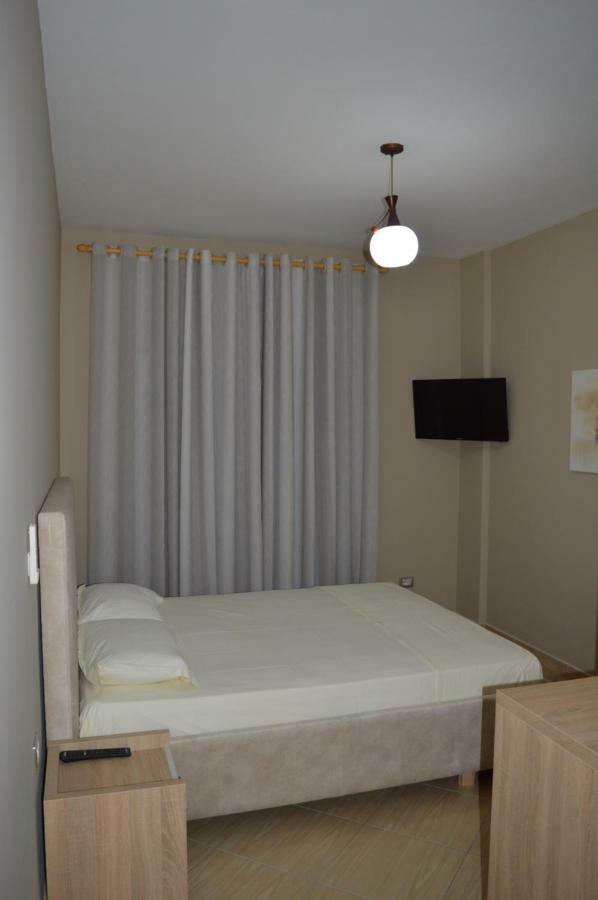 Hotel Marika Golem (Tirana) Exterior foto