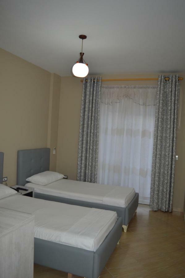 Hotel Marika Golem (Tirana) Exterior foto